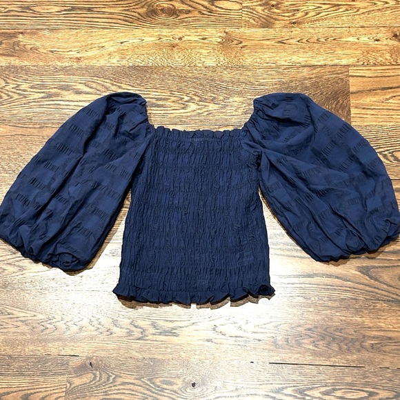 Anthropologie Tops - Anthropology Maeve Navy Puff Sleeve Smocked Top